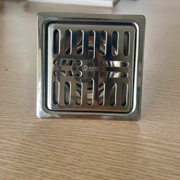 Ga thoát sàn DUGI dày 1mm KT 10x10cm đuôi 60 mã 710.00.60
